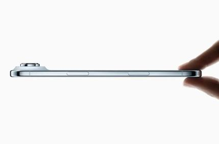 西湖苹果维修点分享iPhone 17 Air自动关机电源故障解析 